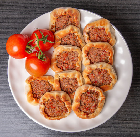 Traditional Meat Pizza (Lahem B'ajeen)