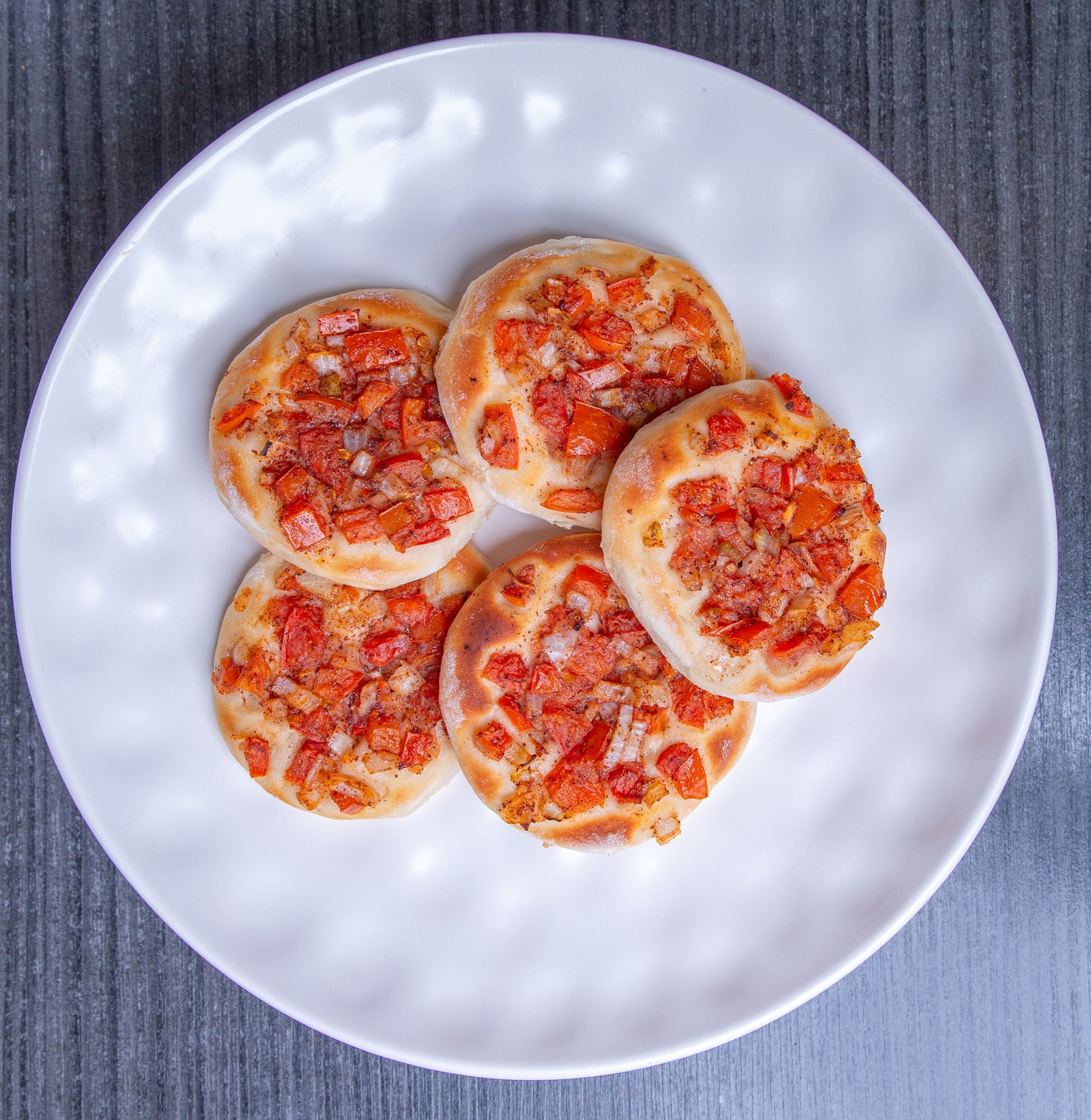 Tomato & Onion Pizza Bites